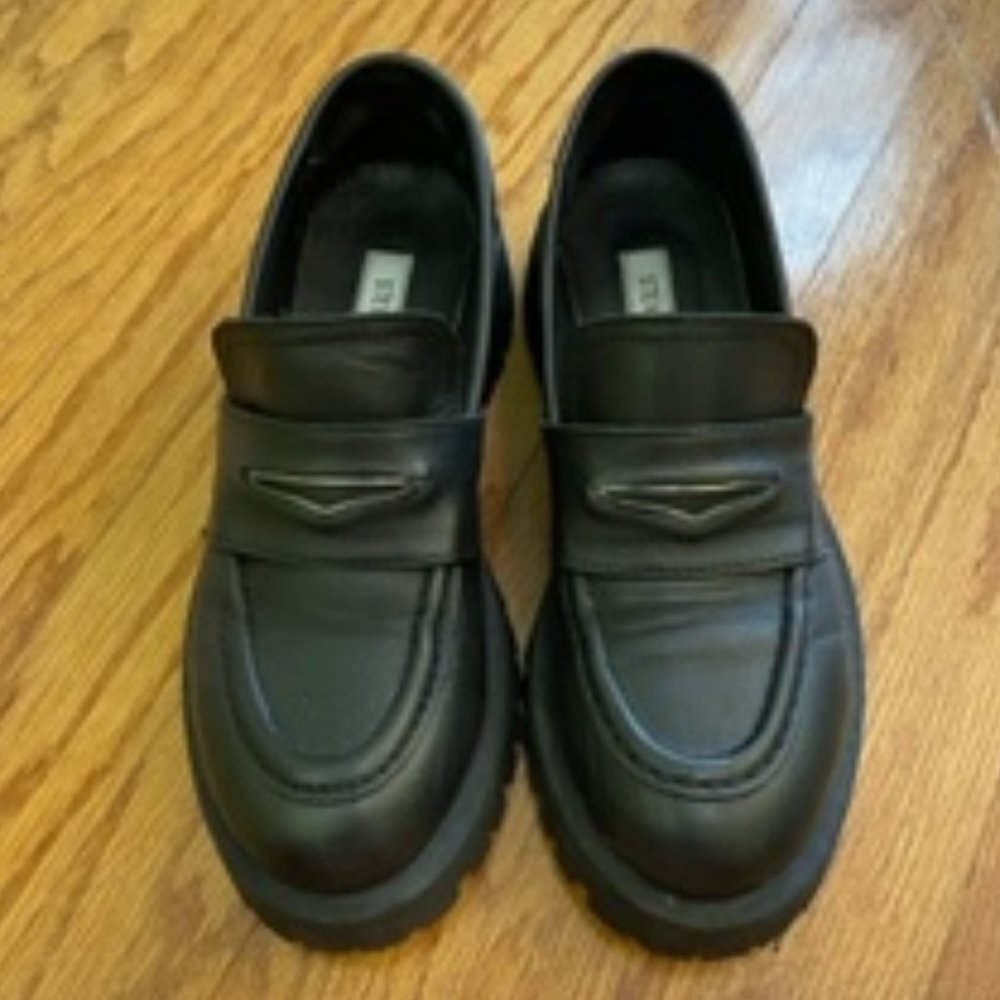 Steve Madden Leather Loafers